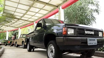 How I found a forgotten Datsun&Nissan museum in Thailand Incredible Museum of Old 70s Pickup Trucks #4