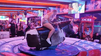 Mechanical bull riding February 28th 2024 made in Spain ♥️♥️♥️♥️♥️♥️ #8