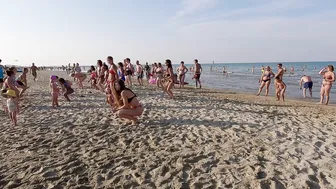 4K Beach Walk♥️♥️ITALY♥️♥️RIMINI | Dancing on the Beach at the Resort Party with Bikini Beach Walk #8