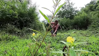 Backpack alone | Build a tent with natural materials to create a survival shelter, Wild Camping #3