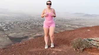 TRY ON HAUL ON A VOLCANO | iammia 2023 #3