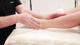 RELAXING ASMR FOOT AND LEG MASSAGE BY TAN ANNA TO RELIEVE FOOT PAIN #4