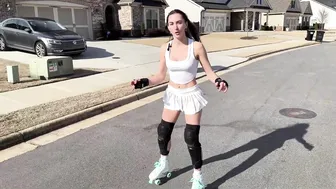 Learn how to roller skate with me! #5