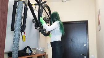 Cleaning the Dirtiest Bicycle with New Rubber Gloves! #5