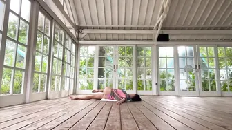 A Silent Yoga Flow in Lombok's Glasshouse Studio – Get off the Yoga Mat & Explore the Space #8