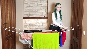 What I do secretly while hanging laundry?... #5