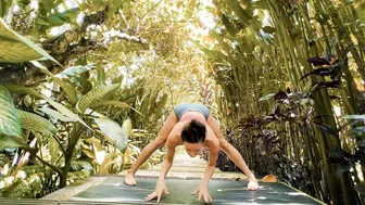 Yoga Flow in Jungle at KusFarm Bali Retreat, Cha Wilde Music "Free Fall into Darkness" #8