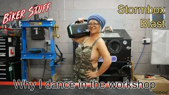 What makes me dance at work? The Stormbox Blast does