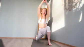 Quick Yoga Stretches for Legs with Elli in Just 2 Minutes #7