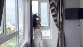 [4K USA] Cleaning Window Glass with Maddie #10