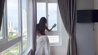 [4K USA] Cleaning Window Glass with Maddie #3