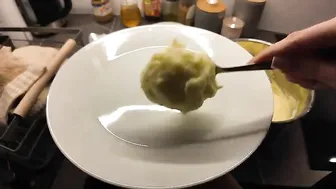 Cooking Juicy Thighs & Creamy Mashed Potatoes | Too Tempting to Resist  #10