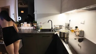 Cooking Juicy Thighs & Creamy Mashed Potatoes | Too Tempting to Resist  #8