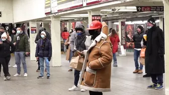 SUBWAY STREET PERFORMERS #8