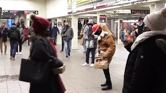 SUBWAY STREET PERFORMERS #9