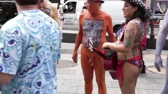 WALKING NAKED IN TIMES SQUARE #9