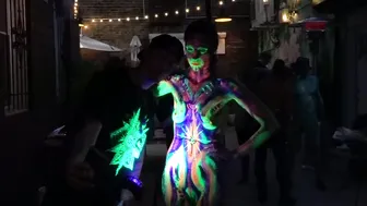 BODY PAINTING : NEONS #8