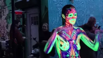 BODY PAINTING : BALLET IN THE DARK #10