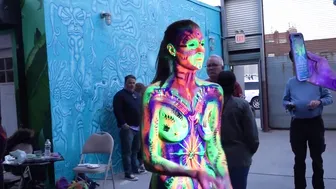 BODY PAINTING : LUMINOUS # 5 #10