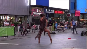 TIMES SQUARE BALLET