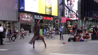 TIMES SQUARE BALLET #2