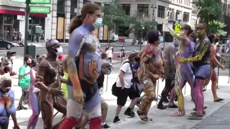 BODY PAINTING NYC 2020 : THE WALK TO THE NYC LIBRARY #9