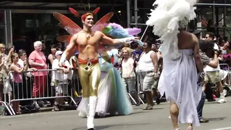 PRIDE PARADE : POLE DANCER #6