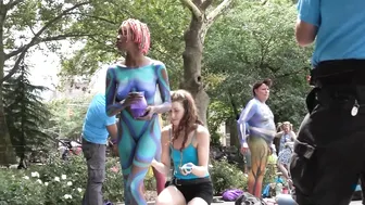 NAKED BODY PAINTING : SLENDER BLUE #9