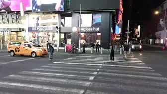 Times Square : Very few tourist due to Corona Virus 19 Scare #9