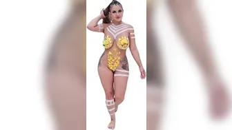 Tiktok latin woman bodypaint walk 4k #2