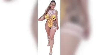 Tiktok latin woman bodypaint walk 4k #4