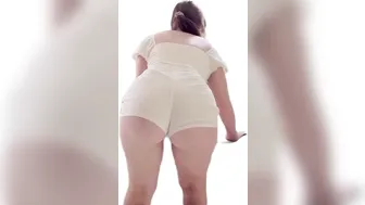 Clean with me booty short #2