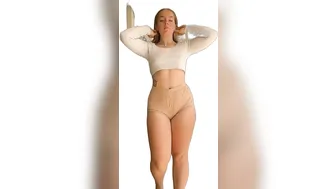 Tiktok short girl THICK video #10