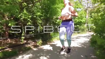 SPIbelt x Merideth Morgan: Get Your Run On with This Running Belt #3