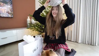 KatiaBang Unboxing Christmas Presents with Hugo Boss #5