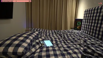 Hugo fell down from bed in KatiaBang's stream!