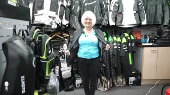 Try on of ladies motorcycle textile jackets #9