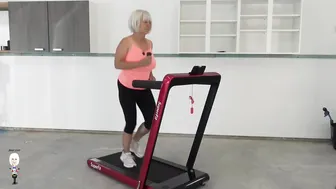 Reviewing the CostWay Folding Electric Treadmill #9