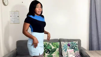 Adeola tries on Marilyn lace grey hold-ups #5