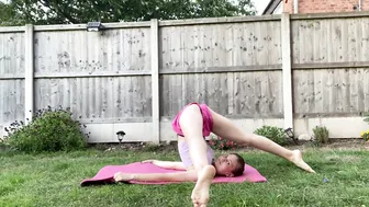 Contortion and Gymnastics Training, Yoga, flexibility, Gymnastics Skills, Stretches #3