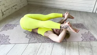 contortion training - middle split stretching, yoga pose, gymnastics workout #9