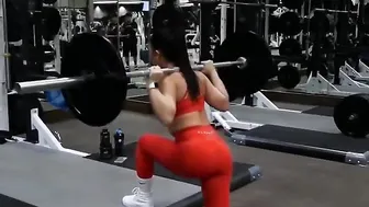 Sexy Barbell Workouts In The Gym #9