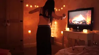 Woman Performs Romantic & Sexy Belly Dance For Partner #7