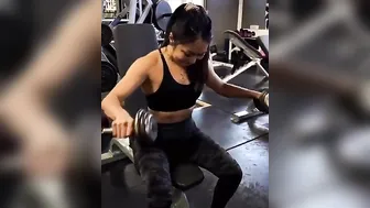 Sexy Asian Woman Gym Exercises #4