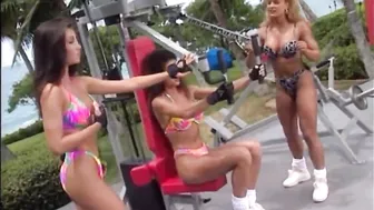 Bodyshaping - Keelin, Laurie, Danielle (Bikini Workout) #8