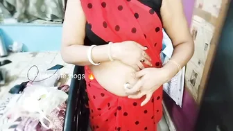 Navi ko main kaise clean karti hu/Navel cleaning vlog #cleaning #vlogginglifestyle #navel #4