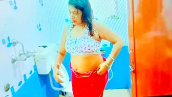 Winter care bathing video ????/ Saree bathing video ????????#minivlog #bathing #winterspecial #sareelovers