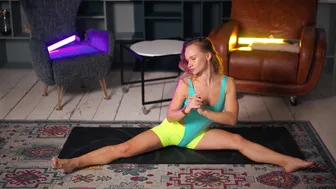 Unconventional Yoga Flow in 8K: Redefining Your Practice #4