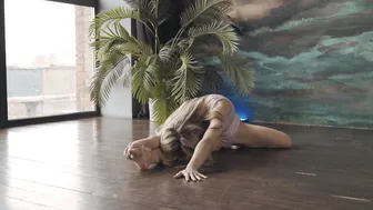 Morning Yoga Session in Real 8K #6